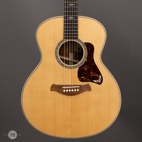 Taylor-814eGold-1204015048-frnt