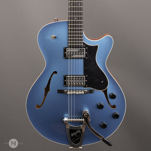 Collings Electric Guitars - 620 SM LC - Pelham Blue | Mass Street