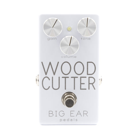 BIG EAR Pedals - WOODCUTTER Distortion - Festive AF White - Front