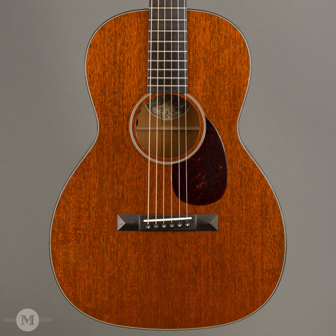 Collings Acoustic Guitars - 2018 001 Mh Used - Front Close