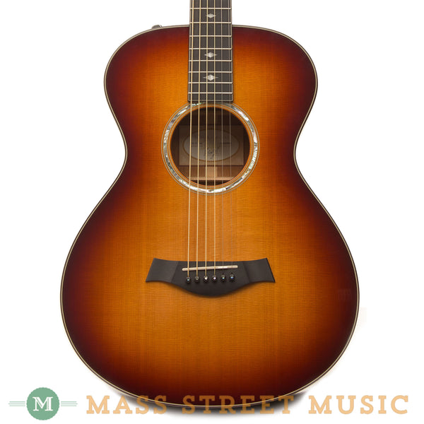 Taylor Acoustic Guitars - 2013 512e - 12 fret Sunburst