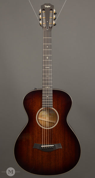 Taylor Acoustic Guitars - 522e 12-Fret V-Class | Mass Street