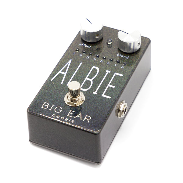 BIG EAR Pedals - ALBIE Ambient Modulator - Prismatic Universe