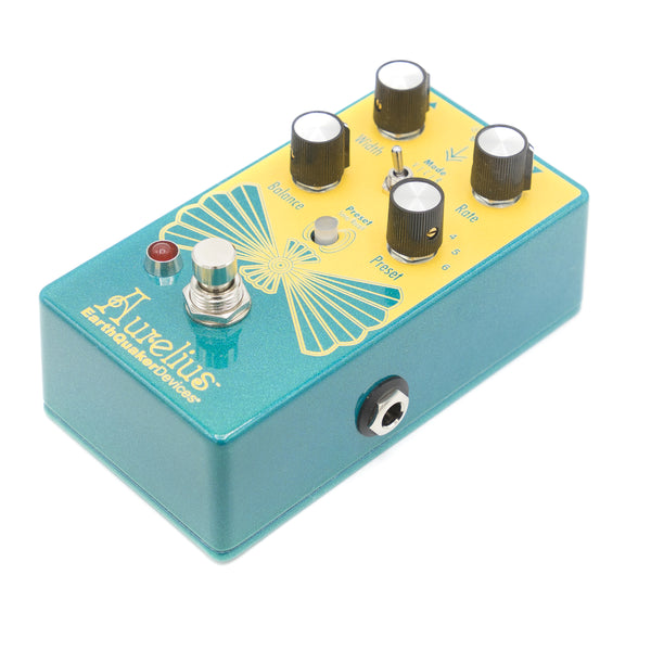 Aurelius EarthQuakerDevices Chorus 美品 Amazon.com: EarthQuaker Devices Aurelius Tri-Voice Chorus