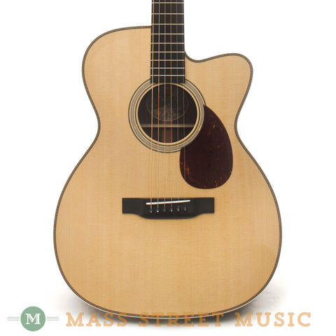 Collings OM2H Cutaway Acoustic Guitar - front close