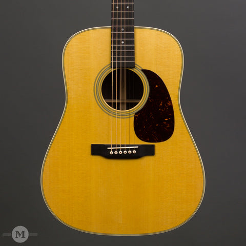 Martin Acoustic Guitars - D-28