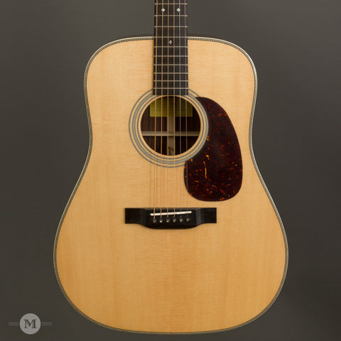 Eastman Acoustic Guitars - E8D - Front Close