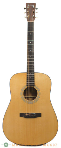 Eastman E6D acoustic guitar - front