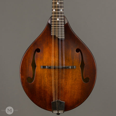 Eastman Mandolins - MD505CC/N Contoured Comfort Edge