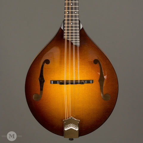 Collings Mandolins - MT GT - Sunburst - Front Close