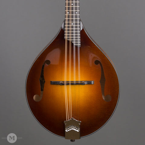 Collings Mandolins - MT GT - Sunburst - Front Close