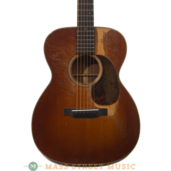 Martin-33-OM18-front-