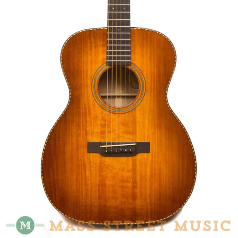 Leo Posch Acoustic Guitars - Deep Body OM Full Sunburst - Front