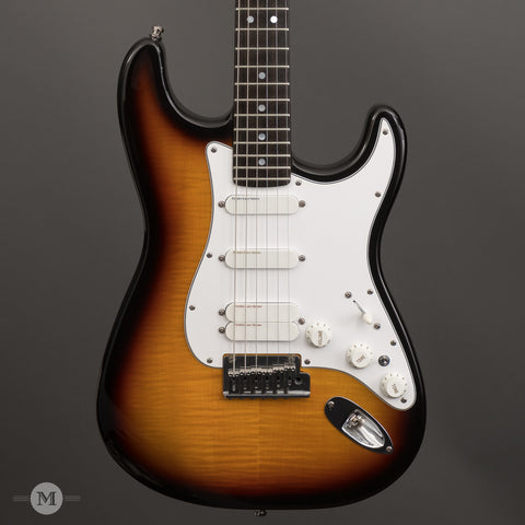 Fender Electric Guitars - 1991 Ultra Stratocaster - HSS - 3-Tone Sunburst - Used - Front Close