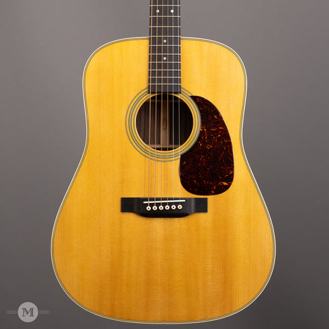 Martin Acoustic Guitars - 2020 D-28 - Used - Front Close 