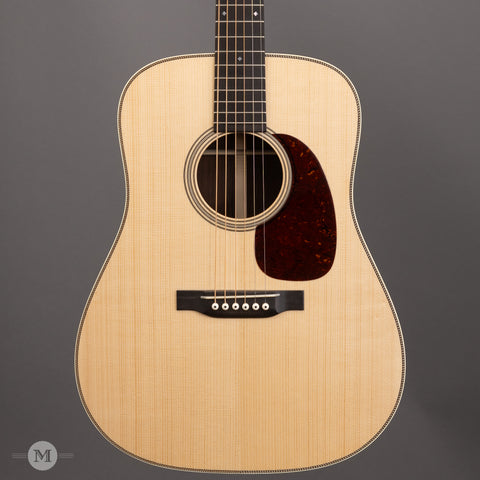 JC Baxendale Guitars - D-28 - Natural - Madagascar Rosewood - Front Close