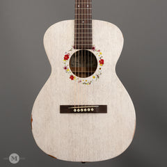 Bruce Guitars - 0-17 Special - Honduran Mahogany - Vintage White - Front Close