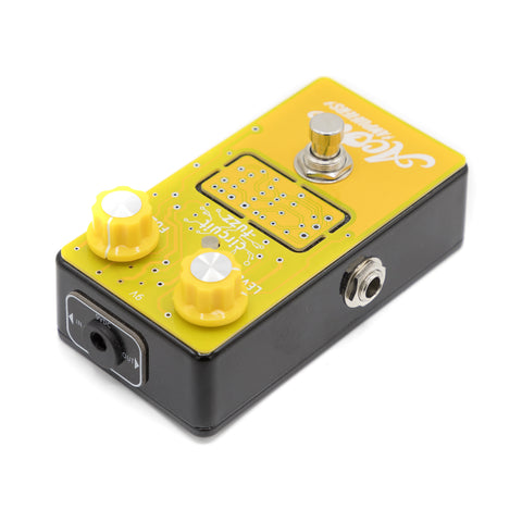 Acorn Amplifiers - Circuit Fuzz - Yellow | Mass Street Music