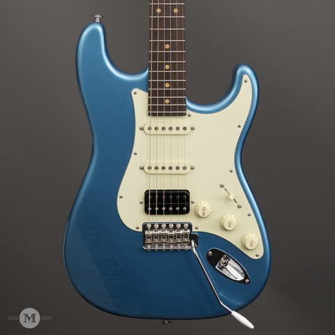 Suhr Guitars - Classic S Vintage LE - Lake Placid Blue - HSS - Front Close