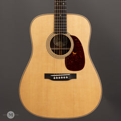 Collings Acoustic Guitars - D2H - Satin - Traditional T Series - Front Close