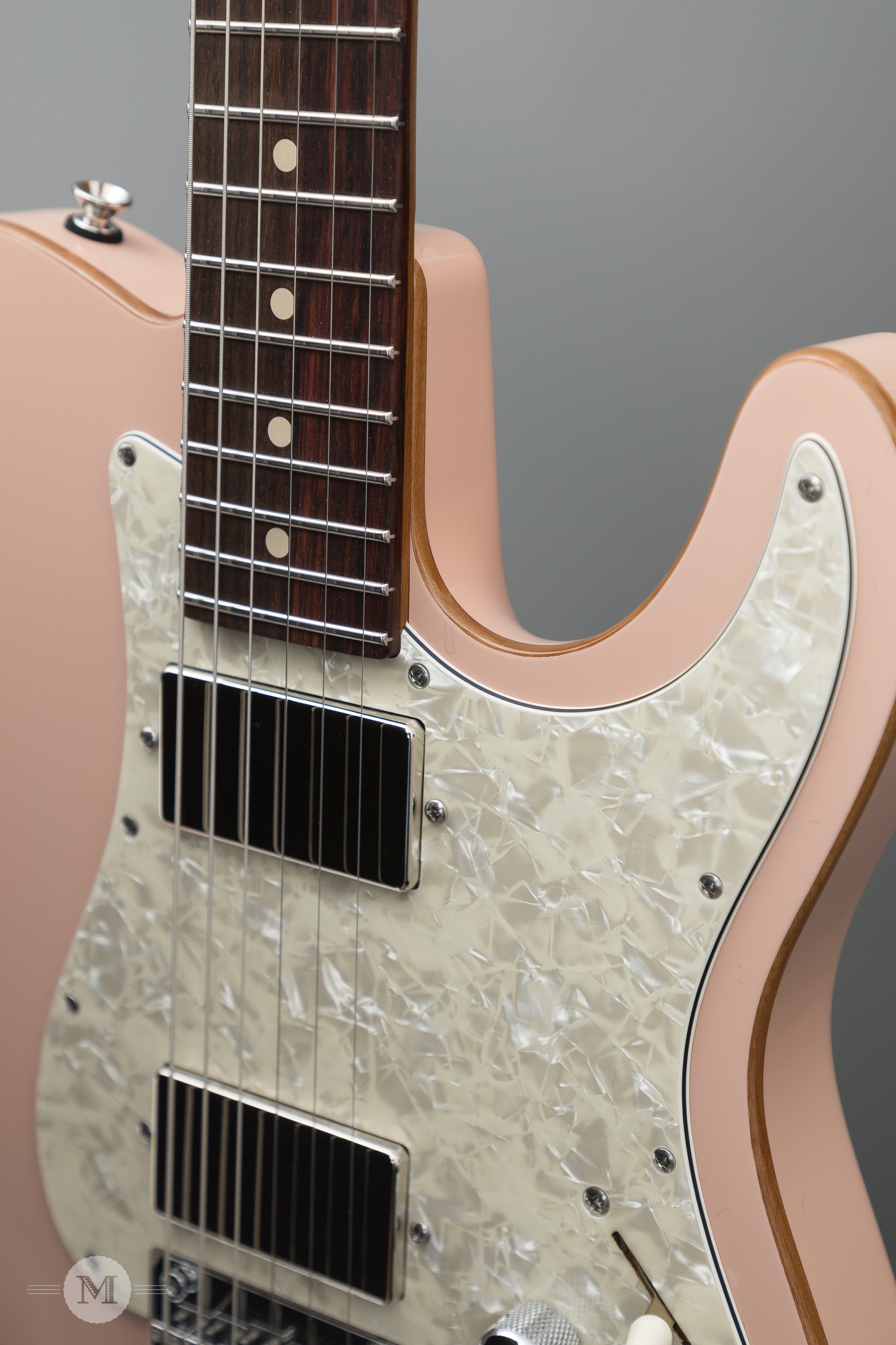 Tom Anderson Guitars - Mongrel - Hollow Shorty - Shell Pink | Mass ...