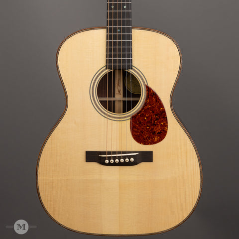 Leo Posch Acoustic Guitars - OM-RW - Front Close
