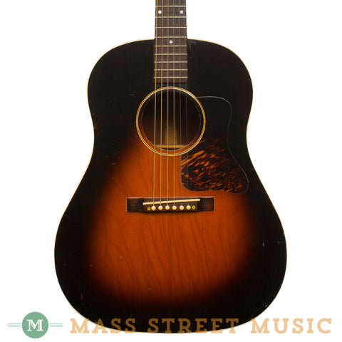 Gibson Acoustic Guitars - 1938 J-35 - Front Close