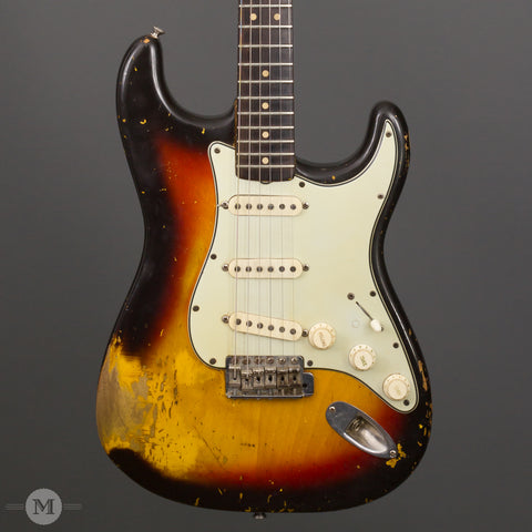 Fender Guitars - 1964 Stratocaster Burst - Used - Front Close
