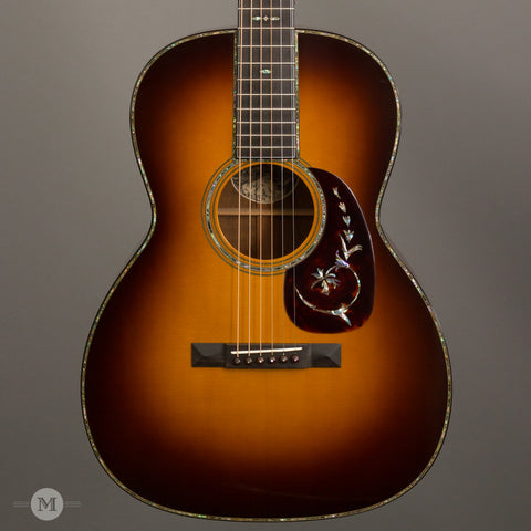 Collings Guitars - 2004 000-42 Baaa G - Used - Front Close