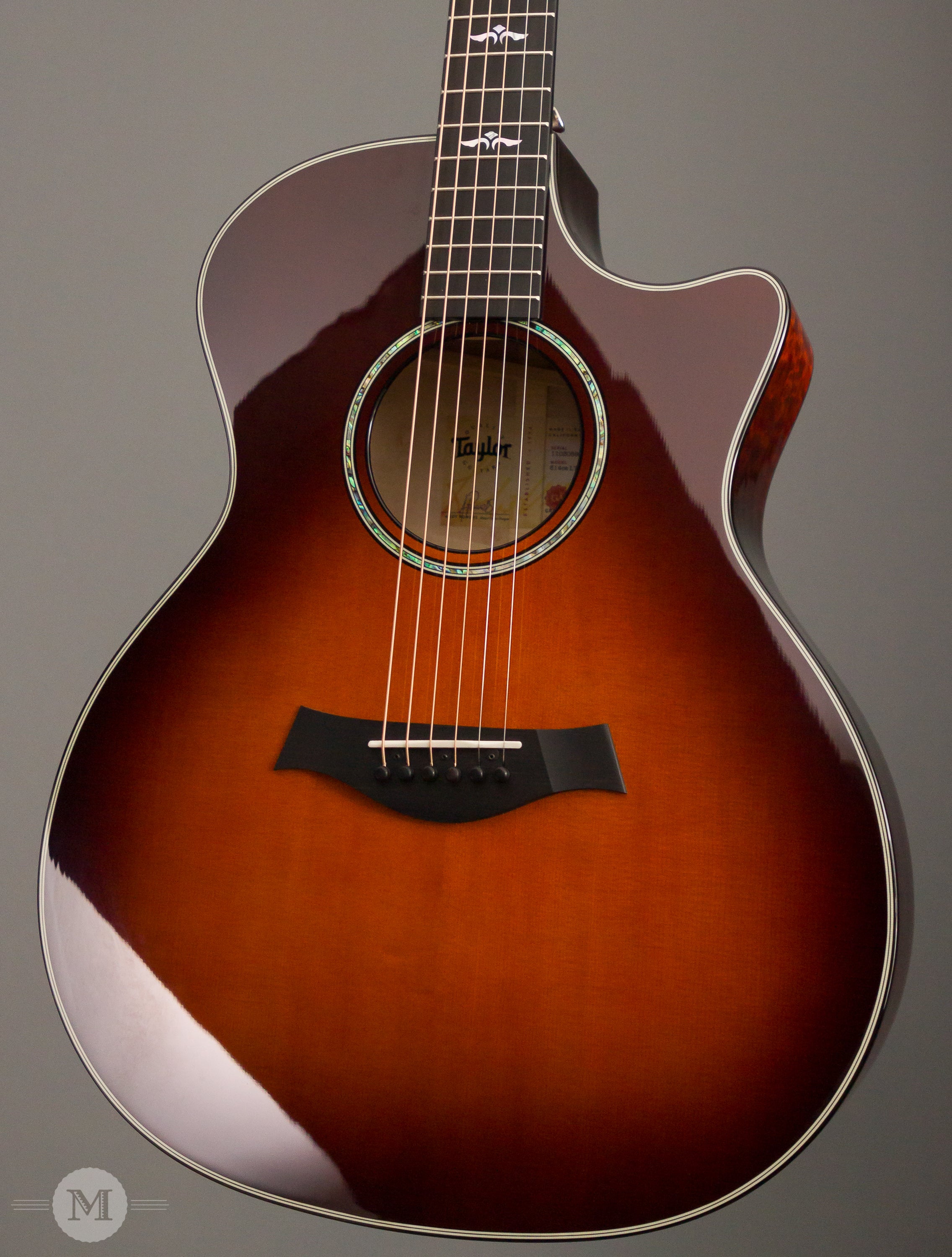 taylor 614ce tobacco sunburst Used Solid Top Acoustic Guitar Wood 41129-S000015745 The finest materials have been used in its sculpting Platinum Taylor 814ce Grand Auditorium