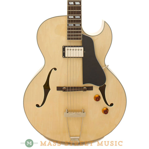 Eastman AR371CE-BD Archtop Guitar - front close x1600