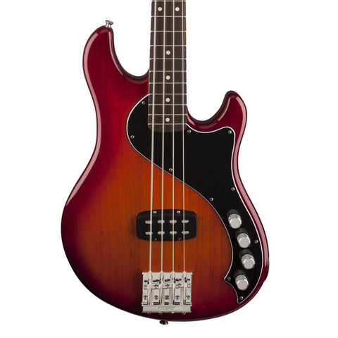 Fender Deluxe Dimension IV Bass - front close