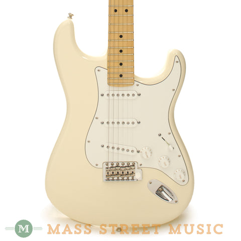 Fender American Special Stratocaster - front close