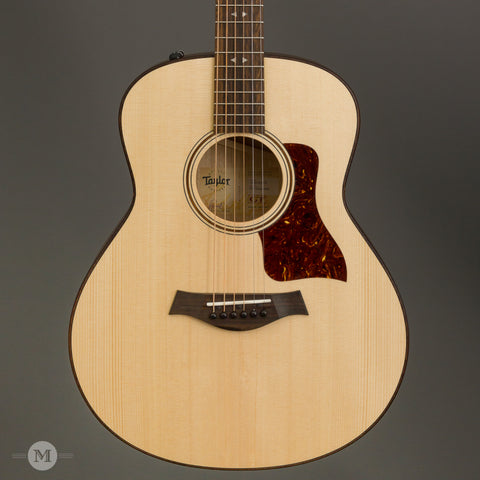 Taylor Acoustic Guitars - Grand Theater GTe