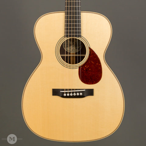 Collings Acoustic Guitars - OM2H A Traditional T Series - Front Close